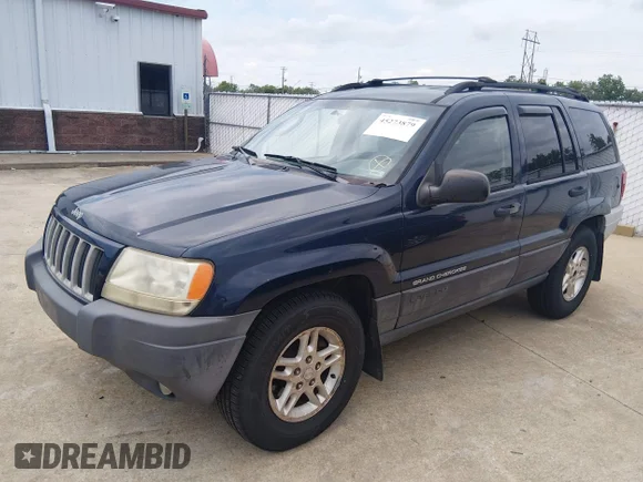 ✅ 2004 Jeep Grand Cherokee Laredo • VIN: 1J4GX48S84C197344 • Лот: 45273879. Опубликован ранее на IAAI с пробегом 284 032 миль. Бесплатный доступ к архиву аукционных продаж из США и подробный отчёт об истории автомобиля на DreamBid. Изображение 2.