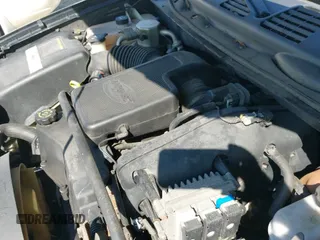 ✅ 2002 GMC Envoy SLT • VIN: 1GKDT13S722119302 • Lot: 43093817. Listed on IAAI with 158,301 mi. Free auction sales archive from the USA and detailed vehicle history report at DreamBid. Image 12.