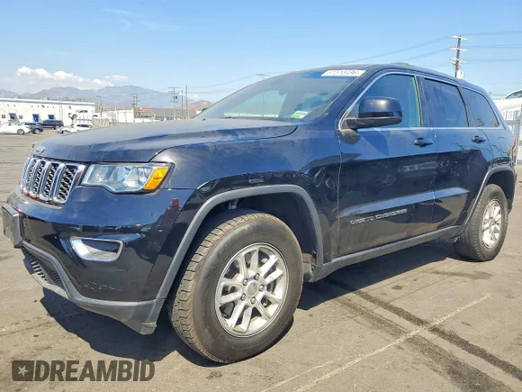 ✅ 2018 Jeep Grand Cherokee Laredo E • VIN: 1C4RJEAG2JC480734 • Лот: 61518496. Опубліковано раніше на Copart з пробігом 93 021 миль. Безкоштовний доступ до архіву аукціонних продажів зі США та докладний звіт про історію автомобіля на DreamBid. Зображення 1.
