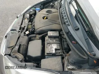 ✅ 2016 Hyundai Elantra SE • VIN: 5NPDH4AE6GH773239 • Lot: 43501557. Listed on IAAI with 165,448 mi. Free auction sales archive from the USA and detailed vehicle history report at DreamBid. Image 22.