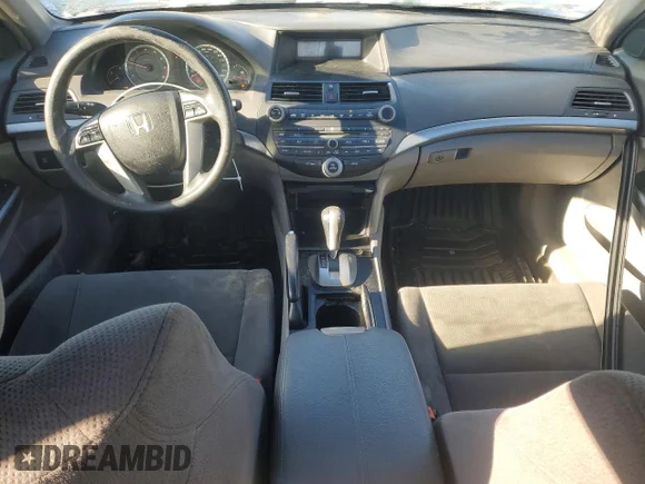 ✅ 2009 Honda Accord EX • VIN: 1HGCP26769A807768 • Lot: 74611315. Wystawiony na Copart z przebiegiem 183 569 mil. Bezpłatny archiwum sprzedaży aukcyjnych z USA i szczegółowy raport historii pojazdu na DreamBid. Zdjęcie 8.