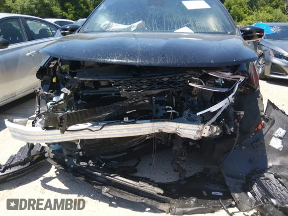✅ 2026 Chrysler Pacifica Select • VIN: 2C4RC1BG6TR213320 • Лот: 45131558. Опубліковано раніше на IAAI з пробігом Не вказано. Безкоштовний доступ до архіву аукціонних продажів зі США та докладний звіт про історію автомобіля на DreamBid. Зображення 5.