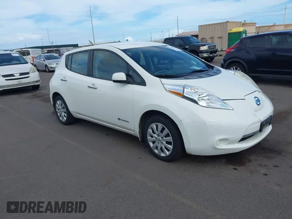 ✅ 2015 Nissan LEAF SV • VIN: 1N4AZ0CP9FC330171 • Lot: 42642063. Wystawiony na IAAI z przebiegiem 74 686 mil. Bezpłatny archiwum sprzedaży aukcyjnych z USA i szczegółowy raport historii pojazdu na DreamBid. Zdjęcie 1.