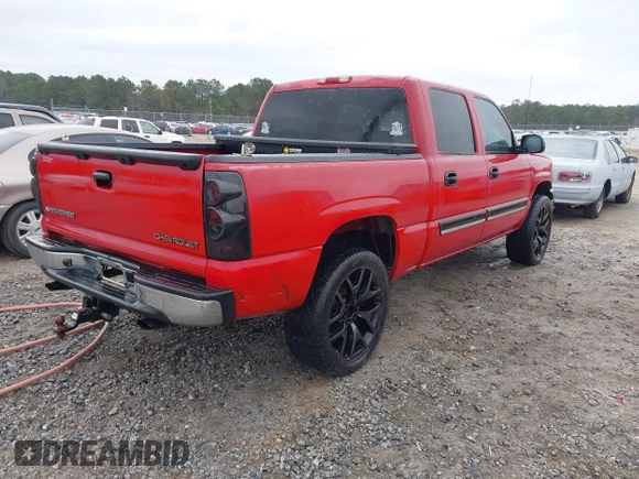 ✅ 2005 Chevrolet Silverado 1500 LS • VIN: 2GCEC13T051134821 • Lot: 44042054. Wystawiony na IAAI z przebiegiem 236 510 mil. Bezpłatny archiwum sprzedaży aukcyjnych z USA i szczegółowy raport historii pojazdu na DreamBid. Zdjęcie 4.
