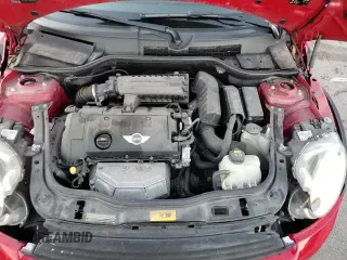 ✅ 2015 MINI Roadster • VIN: WMWSY1C58FT719774 • Lot: 84378614. Listed on Copart with 45,205 mi. Free auction sales archive from the USA and detailed vehicle history report at DreamBid. Image 16.