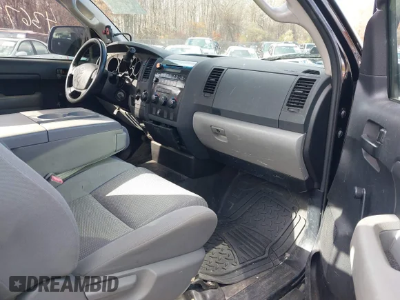 ✅ 2010 Toyota Tundra • VIN: 5TFLU5F15AX024186 • Lot: 43677984. Wystawiony na IAAI z przebiegiem 223 535 mil. Bezpłatny archiwum sprzedaży aukcyjnych z USA i szczegółowy raport historii pojazdu na DreamBid. Zdjęcie 5.