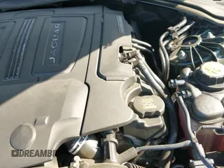 ✅ 2017 Jaguar XE 35t Premium • VIN: SAJAD4BV8HA974695 • Lot: 42356088. Wystawiony na IAAI z przebiegiem 76 912 mil. Bezpłatny archiwum sprzedaży aukcyjnych z USA i szczegółowy raport historii pojazdu na DreamBid. Zdjęcie 20.