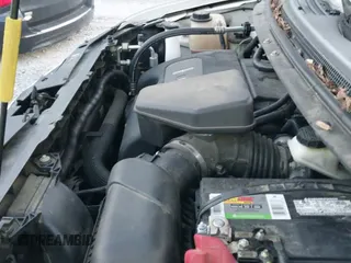 ✅ 2012 Lincoln MKX • VIN: 2LMDJ8JK7CBL11960 • Lot: 42716840. Wystawiony na IAAI z przebiegiem 130 884 mil. Bezpłatny archiwum sprzedaży aukcyjnych z USA i szczegółowy raport historii pojazdu na DreamBid. Zdjęcie 19.