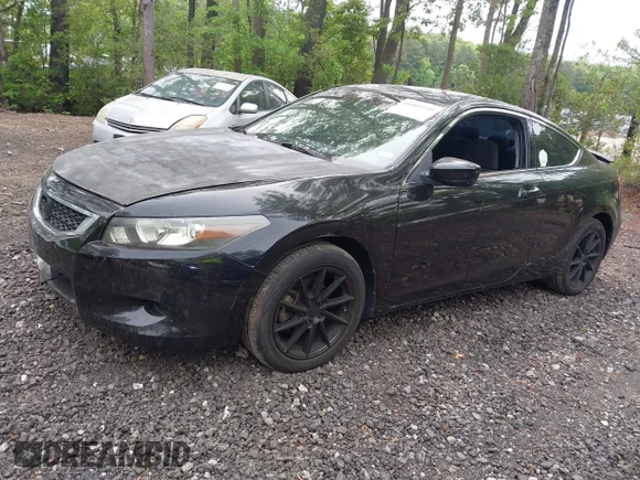 ✅ 2010 Honda Accord LX-S • VIN: 1HGCS1B31AA020906 • Лот: 44989139. Опубликован ранее на IAAI с пробегом 137 215 миль. Бесплатный доступ к архиву аукционных продаж из США и подробный отчёт об истории автомобиля на DreamBid. Изображение 2.