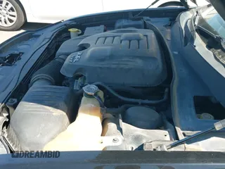 ✅ 2014 Chrysler 300 C • VIN: 2C3CCAKG1EH171903 • Lot: 43030542. Listed on IAAI with 179,034 mi. Free auction sales archive from the USA and detailed vehicle history report at DreamBid. Image 19.