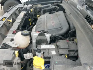 ✅ 2017 Jeep Renegade Sport • VIN: ZACCJBAB7HPF86630 • Lot: 43081158. Listed on IAAI with 87,365 mi. Free auction sales archive from the USA and detailed vehicle history report at DreamBid. Image 20.