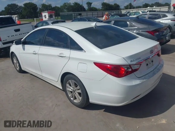 ✅ 2011 Hyundai Sonata GLS • VIN: 5NPEB4ACXBH210904 • Lot: 45184317. Wystawiony na IAAI z przebiegiem 123 316 mil. Bezpłatny archiwum sprzedaży aukcyjnych z USA i szczegółowy raport historii pojazdu na DreamBid. Zdjęcie 3.
