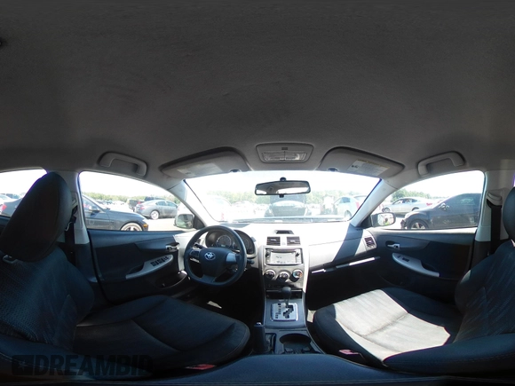 ✅ 2013 Toyota Corolla L • VIN: 5YFBU4EEXDP123146 • Lot: 43115514. Wystawiony na IAAI z przebiegiem 198 856 mil. Bezpłatny archiwum sprzedaży aukcyjnych z USA i szczegółowy raport historii pojazdu na DreamBid. Zdjęcie 18.