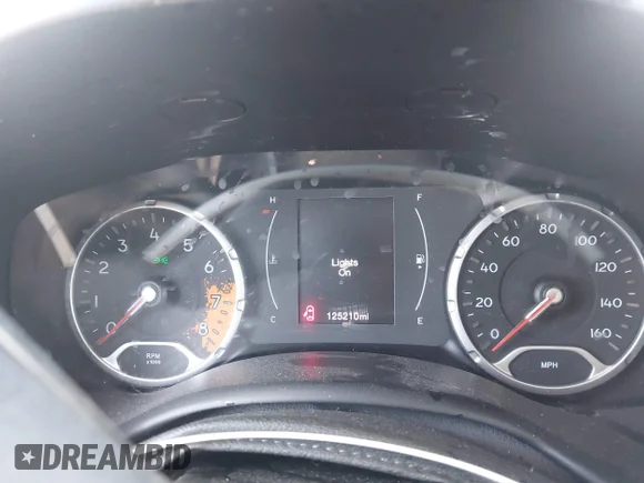✅ 2015 Jeep Renegade North • VIN: ZACCJBBTXFPB87618 • Лот: 45093109. Опубликован ранее на IAAI с пробегом 125 210 миль. Бесплатный доступ к архиву аукционных продаж из США и подробный отчёт об истории автомобиля на DreamBid. Изображение 7.