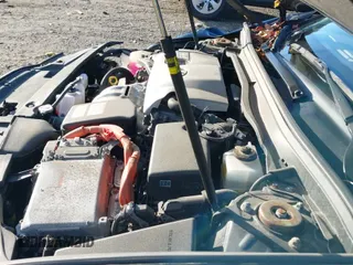 ✅ 2018 Lexus ES 300h • VIN: JTHBW1GG4J2174318 • Lot: 43516694. Wystawiony na IAAI z przebiegiem 110 779 mil. Bezpłatny archiwum sprzedaży aukcyjnych z USA i szczegółowy raport historii pojazdu na DreamBid. Zdjęcie 19.