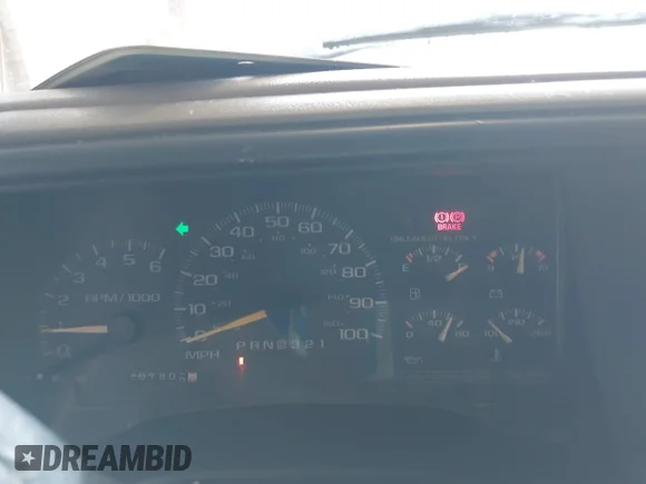 ✅ 1998 Chevrolet Tahoe • VIN: 1GNEK13R5WR131940 • Lot: 45557885. Listed on IAAI with 207,809 mi. Free auction sales archive from the USA and detailed vehicle history report at DreamBid. Image 7.