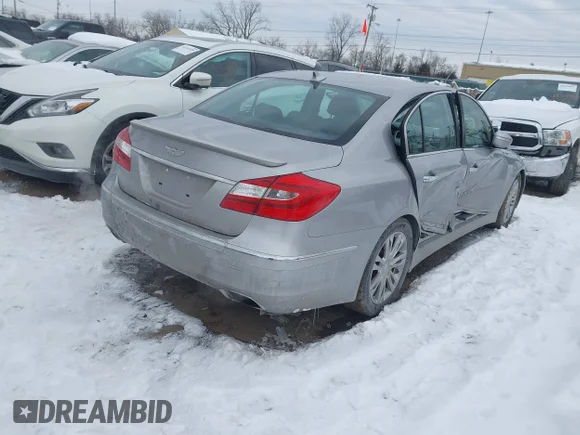 ✅ 2012 Hyundai Genesis 3.8L • VIN: KMHGC4DD2CU191083 • Лот: 44334276. Опубліковано раніше на IAAI з пробігом 119 463 миль. Безкоштовний доступ до архіву аукціонних продажів зі США та докладний звіт про історію автомобіля на DreamBid. Зображення 4.
