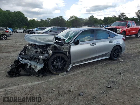 ✅ 2026 Honda Civic Sport • VIN: 2HGFE2F5XTH521612 • Лот: 55164656. Опубліковано раніше на Copart з пробігом 11 078 миль. Безкоштовний доступ до архіву аукціонних продажів зі США та докладний звіт про історію автомобіля на DreamBid. Зображення 1.