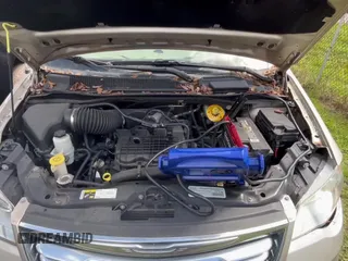 ✅ 2015 Chrysler Town & Country Limited Platinum • VIN: 2C4RC1GG8FR753779 • Lot: 86325135. Listed on Copart with 118,893 mi. Free auction sales archive from the USA and detailed vehicle history report at DreamBid. Image 11.