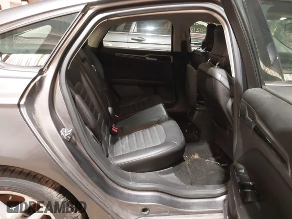 ✅ 2014 Ford Fusion SE • VIN: 1FA6P0HD0E5387582 • Lot: 44247487. Listed on IAAI with 142,527 mi. Free auction sales archive from the USA and detailed vehicle history report at DreamBid. Image 8.