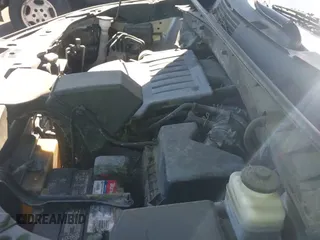 ✅ 2014 Toyota Highlander Limited • VIN: 5TDYKRFH7ES009846 • Lot: 43591967. Wystawiony na IAAI z przebiegiem 160 074 mil. Bezpłatny archiwum sprzedaży aukcyjnych z USA i szczegółowy raport historii pojazdu na DreamBid. Zdjęcie 20.