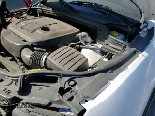 ✅ 2020 Jeep Grand Cherokee Limited • VIN: 1C4RJEBG1LC305764 • Lot: 86236355. Listed on Copart with 120,055 mi. Free auction sales archive from the USA and detailed vehicle history report at DreamBid. Image 17.