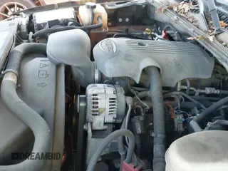 ✅ 2004 GMC Sierra 1500 SLE • VIN: 2GTEC19T441141342 • Lot: 43818307. Wystawiony na IAAI z przebiegiem 370 169 mil. Bezpłatny archiwum sprzedaży aukcyjnych z USA i szczegółowy raport historii pojazdu na DreamBid. Zdjęcie 15.