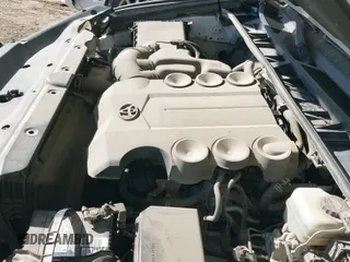 ✅ 2015 Toyota 4Runner Limited • VIN: JTEBU5JR0F5258811 • Lot: 41813047. Wystawiony na IAAI z przebiegiem 111 642 mil. Bezpłatny archiwum sprzedaży aukcyjnych z USA i szczegółowy raport historii pojazdu na DreamBid. Zdjęcie 19.