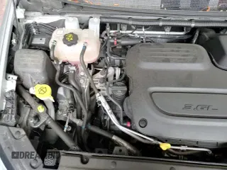 ✅ 2024 Chrysler Pacifica Touring L • VIN: 2C4RC1BG9RR180208 • Lot: 83951145. Wystawiony na Copart z przebiegiem 13 199 mil. Bezpłatny archiwum sprzedaży aukcyjnych z USA i szczegółowy raport historii pojazdu na DreamBid. Zdjęcie 14.