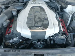 ✅ 2015 Audi A8 • VIN: WAUJGAFD5FN009771 • Лот: 41909647. Опубликован ранее на IAAI с пробегом 88 329 миль. Бесплатный доступ к архиву аукционных продаж из США и подробный отчёт об истории автомобиля на DreamBid. Изображение 21.