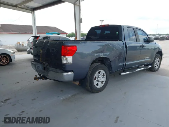 ✅ 2010 Toyota Tundra • VIN: 5TFRU5F13AX022205 • Lot: 45235952. Wystawiony na IAAI z przebiegiem 288 785 mil. Bezpłatny archiwum sprzedaży aukcyjnych z USA i szczegółowy raport historii pojazdu na DreamBid. Zdjęcie 4.