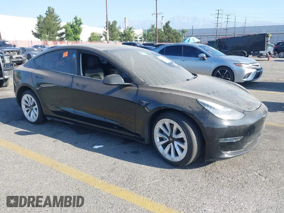 ✅ 2021 Tesla Model 3 Standard Range Plus • VIN: 5YJ3E1EA9MF861402 • Lot: 45423386. Listed on IAAI with 67,559 mi. Free auction sales archive from the USA and detailed vehicle history report at DreamBid. Image 1.