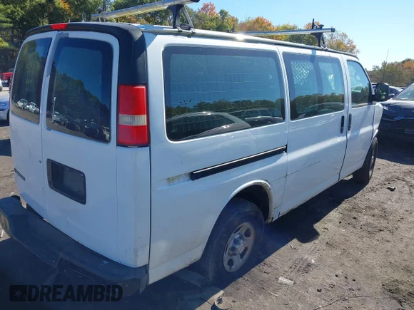 ✅ 2008 Chevrolet Express Cargo • VIN: 1GCFG15X881219294 • Лот: 43399878. Опубліковано раніше на IAAI з пробігом Не вказано. Безкоштовний доступ до архіву аукціонних продажів зі США та докладний звіт про історію автомобіля на DreamBid. Зображення 4.