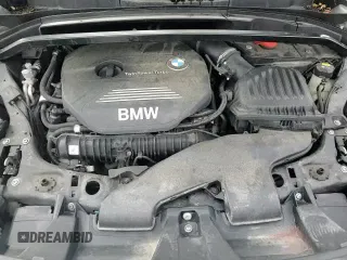 ✅ 2019 BMW X1 xDrive28i • VIN: WBXHT3C57K5N57743 • Лот: 89558745. Опубликован ранее на Copart с пробегом 39 738 миль. Бесплатный доступ к архиву аукционных продаж из США и подробный отчёт об истории автомобиля на DreamBid. Изображение 14.