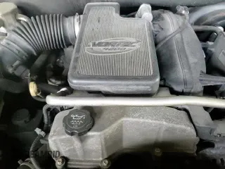 ✅ 2009 GMC Envoy SLT • VIN: 1GKDT43S092105737 • Lot: 84717594. Wystawiony na Copart z przebiegiem 148 512 mil. Bezpłatny archiwum sprzedaży aukcyjnych z USA i szczegółowy raport historii pojazdu na DreamBid. Zdjęcie 16.