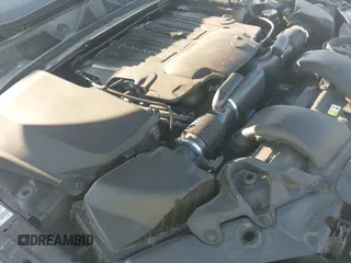 ✅ 2015 Jaguar XF Portfolio • VIN: SAJWJ0FF2F8U56922 • Lot: 43182227. Wystawiony na IAAI z przebiegiem 110 417 mil. Bezpłatny archiwum sprzedaży aukcyjnych z USA i szczegółowy raport historii pojazdu na DreamBid. Zdjęcie 12.