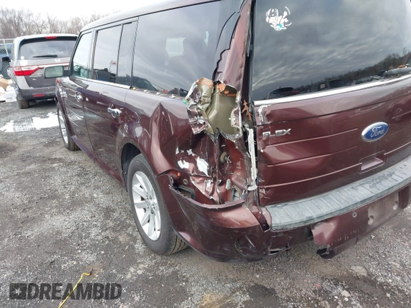 ✅ 2010 Ford Flex SEL • VIN: 2FMGK5CC5ABA14080 • Lot: 44060415. Wystawiony na IAAI z przebiegiem 187 016 mil. Bezpłatny archiwum sprzedaży aukcyjnych z USA i szczegółowy raport historii pojazdu na DreamBid. Zdjęcie 6.