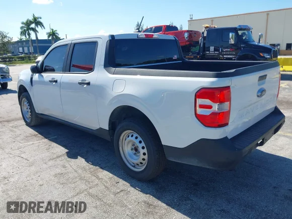 ✅ 2022 Ford Maverick XL • VIN: 3FTTW8E33NRA29643 • Lot: 43016740. Wystawiony na IAAI z przebiegiem 46 602 mil. Bezpłatny archiwum sprzedaży aukcyjnych z USA i szczegółowy raport historii pojazdu na DreamBid. Zdjęcie 3.