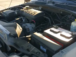 ✅ 2002 Jeep Liberty Limited • VIN: 1J4GL58K12W203787 • Lot: 43482653. Listed on IAAI with 122,973 mi. Free auction sales archive from the USA and detailed vehicle history report at DreamBid. Image 12.