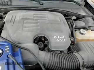 ✅ 2018 Chrysler 300 Limited • VIN: 2C3CCAEG5JH240632 • Lot: 91493965. Wystawiony na Copart z przebiegiem 100 056 mil. Bezpłatny archiwum sprzedaży aukcyjnych z USA i szczegółowy raport historii pojazdu na DreamBid. Zdjęcie 13.