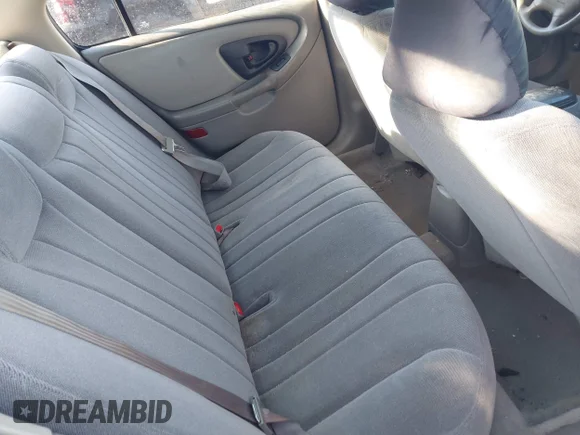 ✅ 2004 Chevrolet Malibu Classic • VIN: 1G1ND52FX4M598923 • Lot: 43296286. Wystawiony na IAAI z przebiegiem 180 711 mil. Bezpłatny archiwum sprzedaży aukcyjnych z USA i szczegółowy raport historii pojazdu na DreamBid. Zdjęcie 8.
