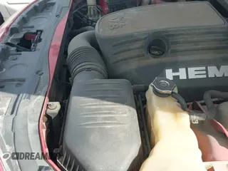 ✅ 2016 Chrysler 300 S • VIN: 2C3CCABT7GH233918 • Lot: 43642956. Wystawiony na IAAI z przebiegiem 141 233 mil. Bezpłatny archiwum sprzedaży aukcyjnych z USA i szczegółowy raport historii pojazdu na DreamBid. Zdjęcie 19.