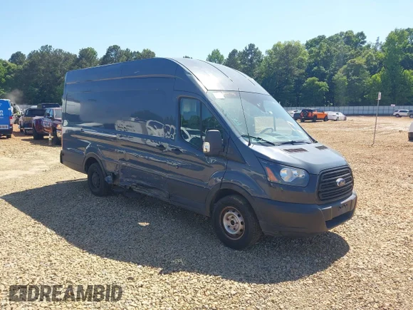 ✅ 2019 Ford Transit • VIN: 1FTYR3XMXKKB17692 • Лот: 45120370. Опубліковано раніше на IAAI з пробігом 71 433 миль. Безкоштовний доступ до архіву аукціонних продажів зі США та докладний звіт про історію автомобіля на DreamBid. Зображення 1.