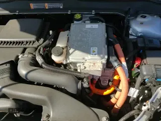 ✅ 2018 Ford Fusion S • VIN: 3FA6P0UU3JR273685 • Lot: 91194015. Listed on Copart with 87,452 mi. Free auction sales archive from the USA and detailed vehicle history report at DreamBid. Image 16.