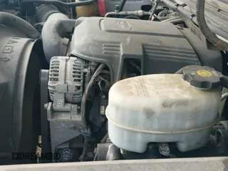 ✅ 2009 Chevrolet Silverado 2500HD Work Truck • VIN: 1GCHC49K79E156509 • Lot: 42566650. Wystawiony na IAAI z przebiegiem 218 736 mil. Bezpłatny archiwum sprzedaży aukcyjnych z USA i szczegółowy raport historii pojazdu na DreamBid. Zdjęcie 19.