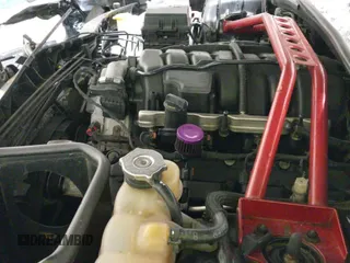 ✅ 2014 Dodge Challenger R/T Classic • VIN: 2C3CDYBT2EH260625 • Lot: 41576600. Wystawiony na IAAI z przebiegiem 102 349 mil. Bezpłatny archiwum sprzedaży aukcyjnych z USA i szczegółowy raport historii pojazdu na DreamBid. Zdjęcie 19.