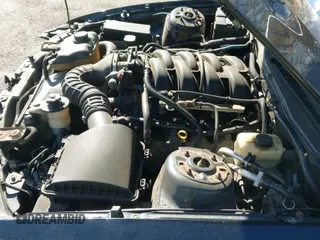 ✅ 2007 Ford Mustang GT Deluxe • VIN: 1ZVHT82H375247633 • Лот: 43702160. Опубликован ранее на IAAI с пробегом 196 791 миль. Бесплатный доступ к архиву аукционных продаж из США и подробный отчёт об истории автомобиля на DreamBid. Изображение 23.