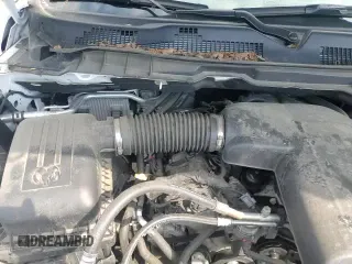 2024 Ram 1500 SLT z VIN 1C6RR6GG4RS135963, wystawiony jako Copart lot #57487425 z przebiegiem 35 012 mil mil oraz Nie do naprawy • Non repairable. Historia ofert i sprzedaży dostępna na DreamBid. Obrazek 13.