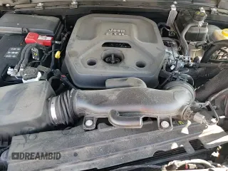 ✅ 2020 Jeep Wrangler Unlimited Black and Tan • VIN: 1C4HJXDN3LW110105 • Lot: 71281565. Wystawiony na Copart z przebiegiem 43 510 mil. Bezpłatny archiwum sprzedaży aukcyjnych z USA i szczegółowy raport historii pojazdu na DreamBid. Zdjęcie 16.