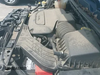 ✅ 2019 Chrysler Pacifica L • VIN: 2C4RC1AG2KR668018 • Lot: 42841473. Listed on IAAI with 91,012 mi. Free auction sales archive from the USA and detailed vehicle history report at DreamBid. Image 13.